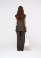 linen curved vest, khaki brown - Image 4
