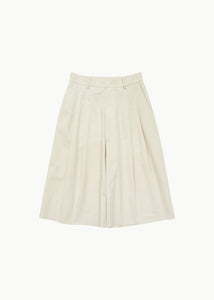 wide bermuda pants, ivory