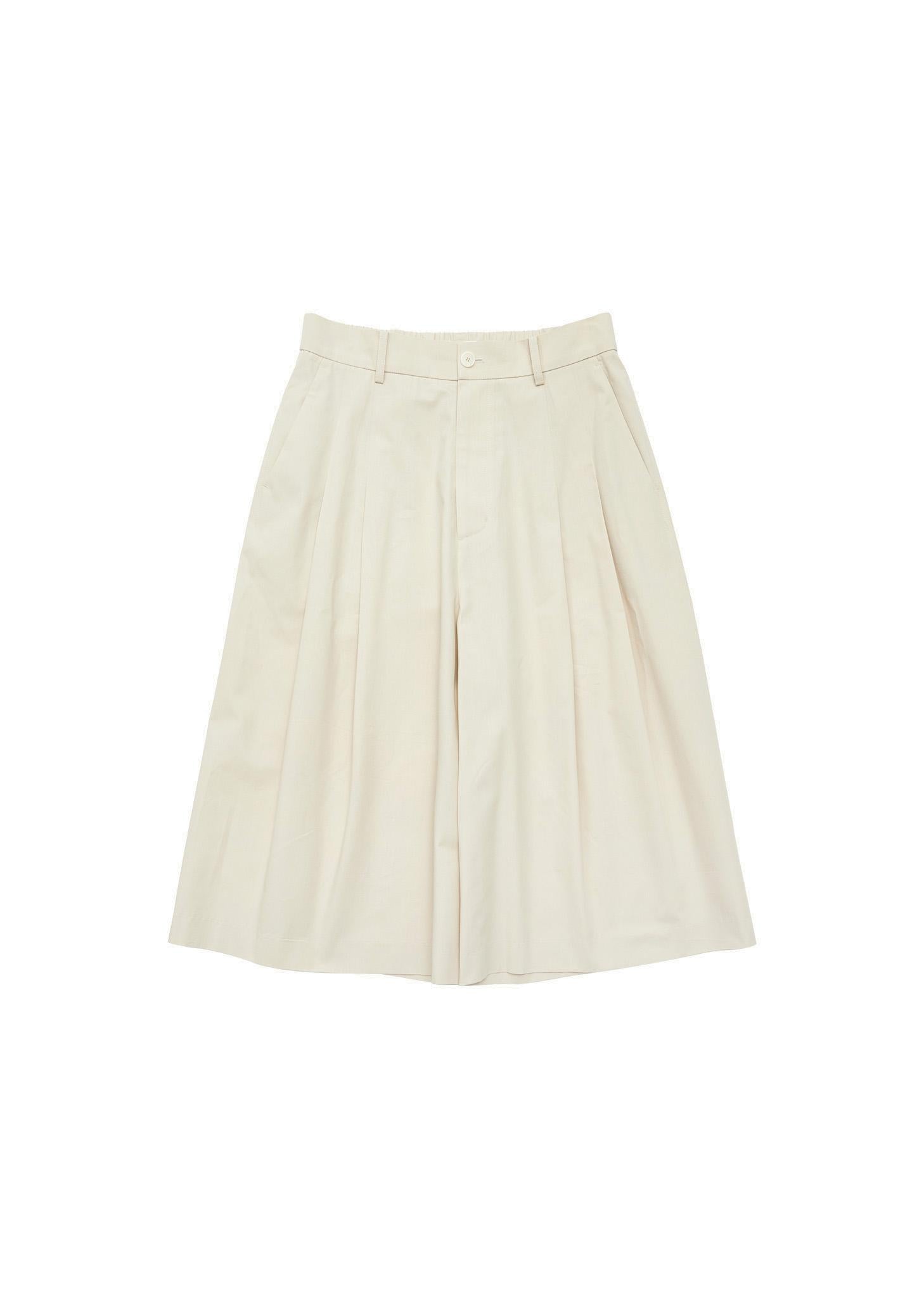 wide bermuda pants, ivory